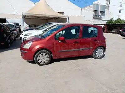 Usado Renault Modus Authentique 75 CV (55 kW) 2007 Granate Monovolumen
