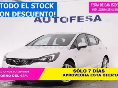 Usado Opel Astra GS Line 110 CV (80 kW) 2020 Blanco Berlina