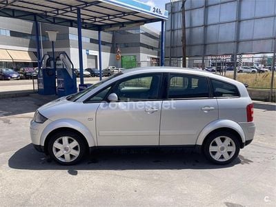 Gris / plata Usado 2003 Audi A2 Utilitario | 4950 € (Precio justo)