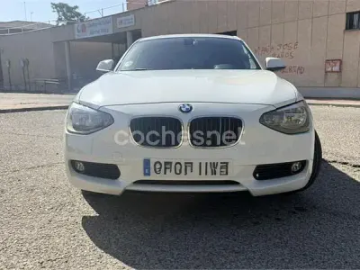 Usado BMW 116 116 CV (85 kW) 2014 Blanco Utilitario