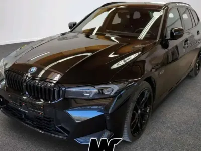 Usado BMW 330e M Sport 292 CV (214 kW) 2022 Negro Familiar