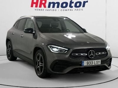 Mercedes GLA220