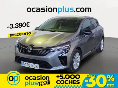 Usado Renault Clio V Evolution 100 CV (73 kW) 2025 Gris Berlina