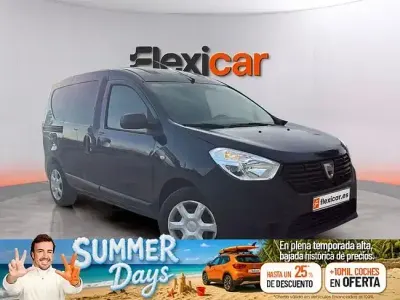 Usado Dacia Dokker 102 CV (75 kW) 2018 Azul Monovolumen