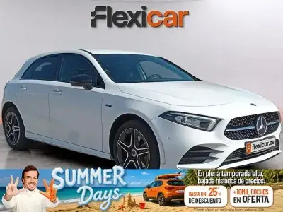 Usado Mercedes A250 218 CV (160 kW) 2021 Blanco Berlina