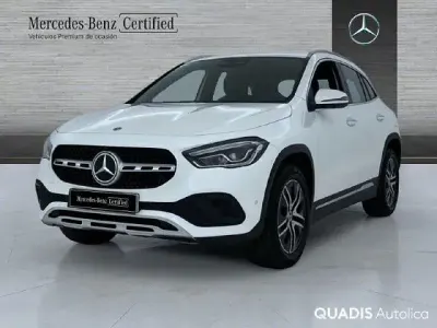 Usado Mercedes GLA200 163 CV (119 kW) 2020 Blanco polar SUV