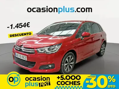 Begagnad Citroën C4 Tonic 99 HK (72 kW) 2018 Röd Sedan