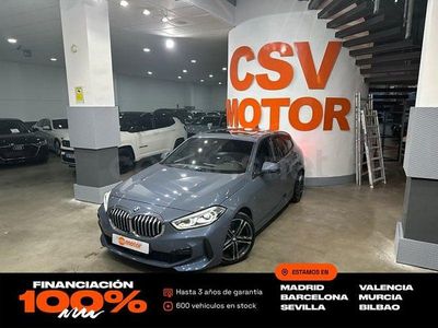 Usado BMW 118 M Sport 136 CV (100 kW) 2024 Gris / plata Utilitario