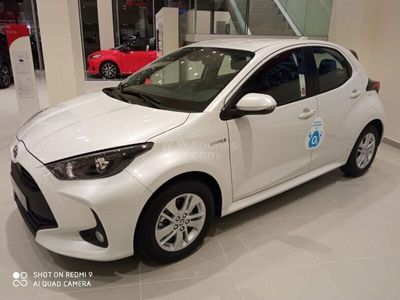 usado Toyota Yaris Hybrid 