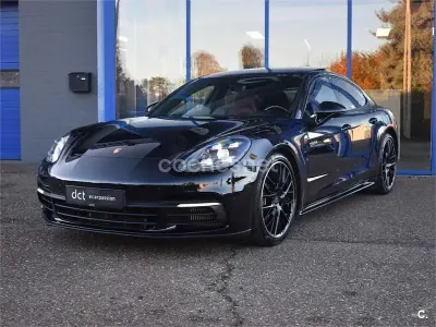 Begagnad Porsche Panamera 4