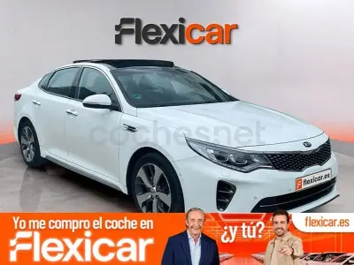 Usado Kia Optima 141 CV (103 kW) 2018 Blanco Familiar