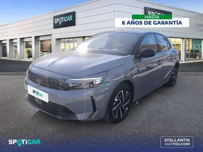Usado Opel Corsa 101 CV (74 kW) 2024 Gris Utilitario