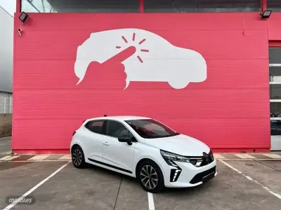 Usado Mitsubishi Colt 90 CV (66 kW) 2024 Blanco Utilitario
