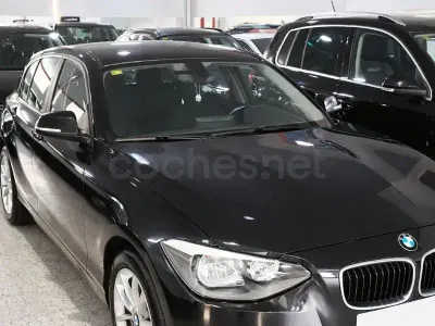 Usado BMW 118 143 CV (105 kW) 2012 Negro Utilitario