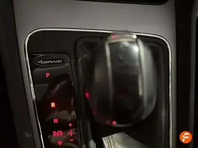 Usado Seat Leon 180 CV (132 kW) 2018 Negro Utilitario