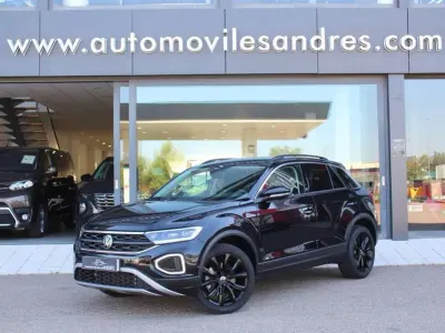Usado VW T-Roc 150 CV (110 kW) 2023 Negro SUV