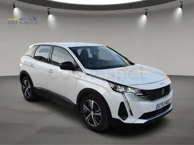 Usado Peugeot 3008 Active 225 CV (165 kW) 2023 Blanco SUV