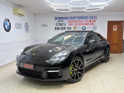Begagnad Porsche Panamera 4