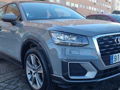 Usado Audi Q2 Design 150 CV (110 kW) 2019 Gris / plata SUV