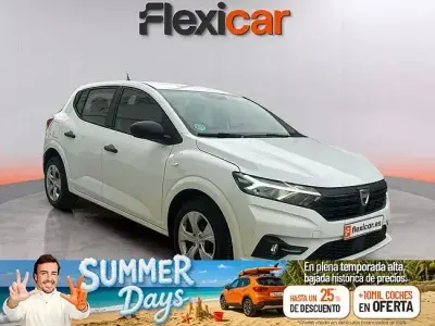 Usado Dacia Sandero Essentiel 67 CV (49 kW) 2021 Blanco Berlina