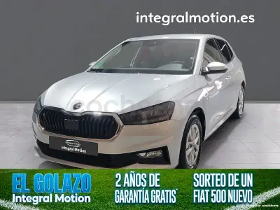 Usado Skoda Fabia Selection 95 CV (69 kW) 2025 Blanco Utilitario