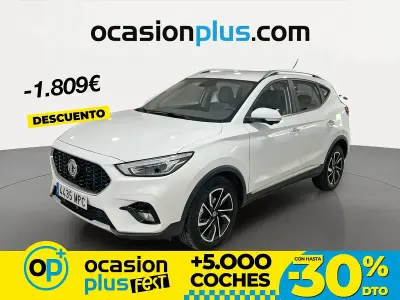 Usado MG ZS Luxury 111 CV (81 kW) 2024 Blanco SUV