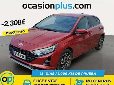 Usado Hyundai i20 101 CV (74 kW) 2024 Rojo Utilitario
