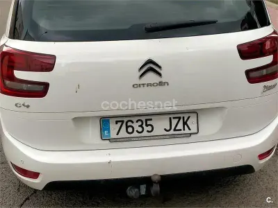 Usado Citroën Grand C4 Picasso Live 130 CV (95 kW) 2017 Blanco Monovolumen