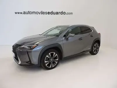 Usado Lexus UX 250h Executive Line 184 CV (135 kW) 2020 Gris SUV