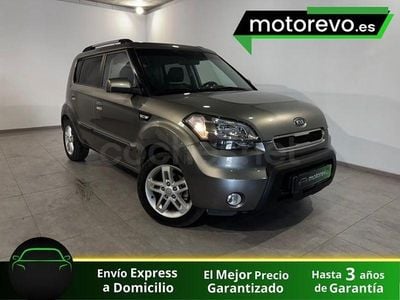 Usado Kia Soul 124 CV (91 kW) 2010 Gris / plata SUV