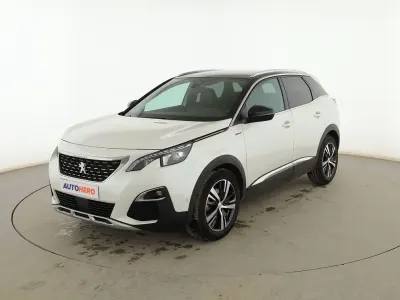 Usado Peugeot 3008 GT-line 130 CV (95 kW) 2019 Blanco SUV