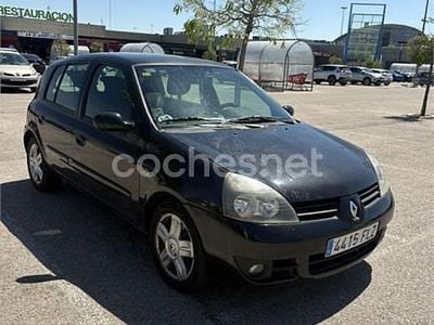 Usado Renault Clio II Rip Curl 70 CV (51 kW) 2007 Negro Berlina