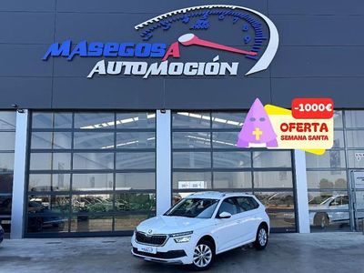 Usado Skoda Kamiq Ambition 110 CV (80 kW) 2021 Blanco SUV