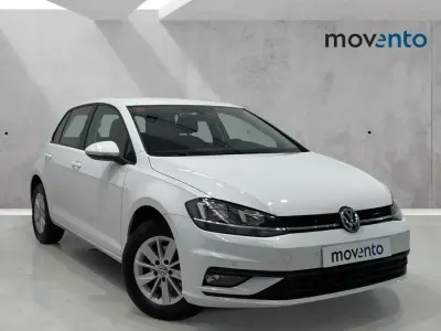 Usado VW Golf VII 115 CV (84 kW) 2019 Blanco Berlina