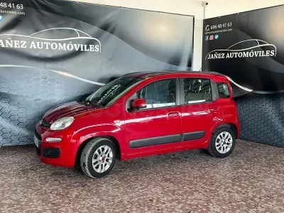 Usado Fiat Panda Easy 69 CV (50 kW) 2016 Rojo Utilitario