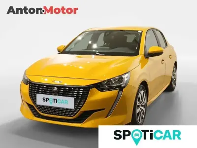 Usado Peugeot 208 Active 75 CV (55 kW) 2020 Amarillo Utilitario