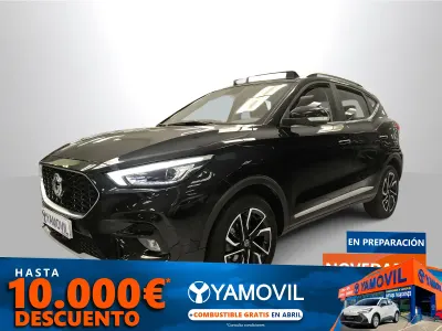 Usado MG ZS Luxury 111 CV (81 kW) 2022 Negro SUV