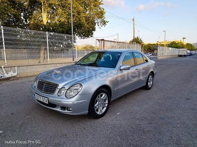 Mercedes E320