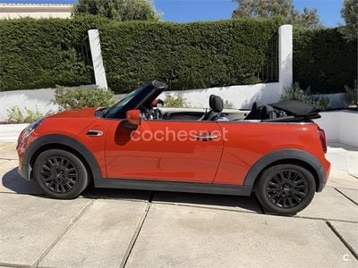 Usado Mini Cooper Cabriolet 136 CV (100 kW) 2019 Naranja Descapotable