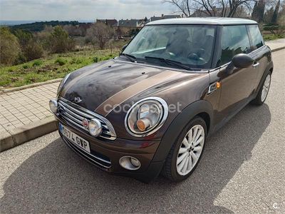 Usado Mini Cooper D 110 CV (80 kW) 2010 Marrón Utilitario