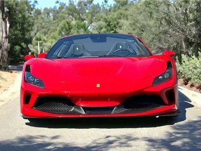 Ferrari F8