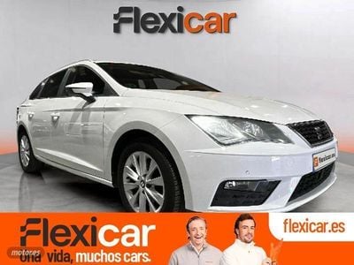 Usado Seat Leon ST Style 130 CV (95 kW) 2019 Blanco Familiar