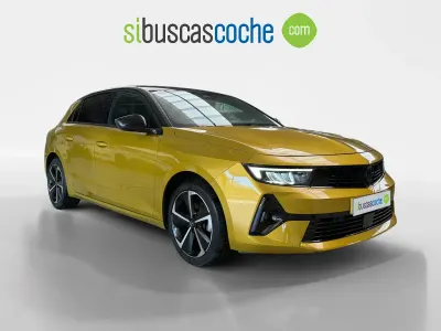 Usado Opel Astra 130 CV (95 kW) 2024 Amarillo Utilitario