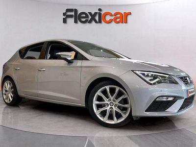 Usado Seat Leon FR 150 CV (110 kW) 2018 Gris Berlina