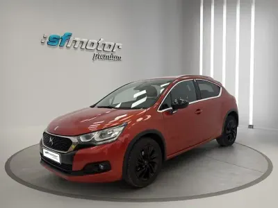 Usado DS Automobiles DS4 Style 119 CV (87 kW) 2016 Naranja Berlina
