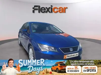 Usado Seat Leon ST Style 116 CV (85 kW) 2018 Azul Familiar