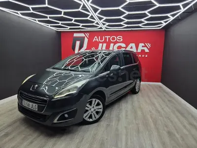 Usado Peugeot 5008