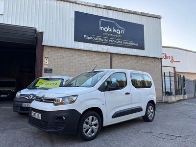 Usado Citroën Berlingo Feel 100 CV (73 kW) 2019 Blanco Monovolumen