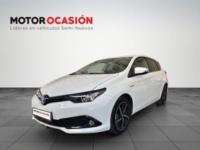 Usado Toyota Auris Hybrid 180 CV (132 kW) 2018 Blanco Berlina