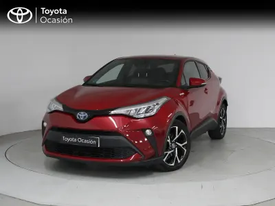 Käytetty Toyota C-HR Advance 122 HP (89 kW) 2021 Punainen Katumaasturi